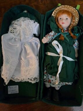 Anne of Green Gables Porcelain Bisque Poseable Doll 7 In